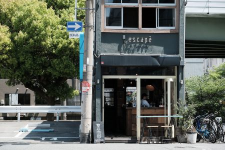 Filter Time 北浜で異彩を放つイケてるコーヒースタンド 外観