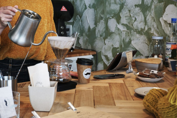 スペシャルなコーヒーを豆だけでなくスタンドでも